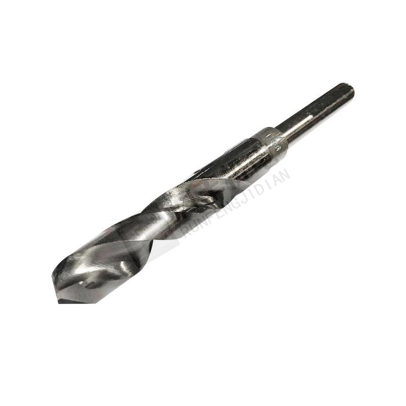 River workers Shrink shank fried dough t...